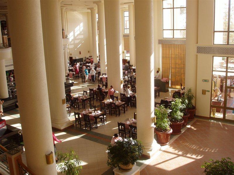 Charmillion Club Resort Sharm El-Sheikh Exterior foto The interior of the hotel